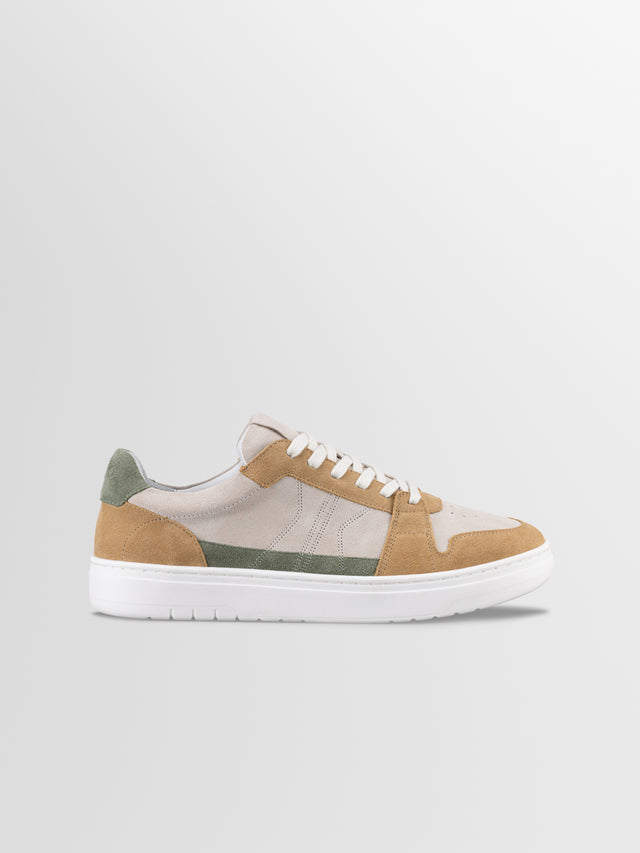 Carrara Suede Sneaker in Grove