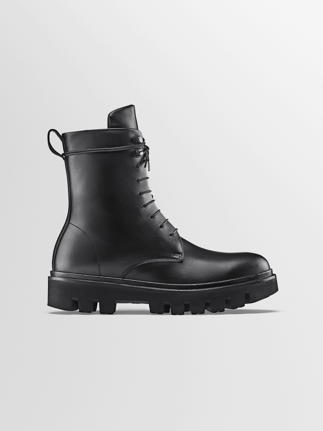 Cortina Leather Boot in Black