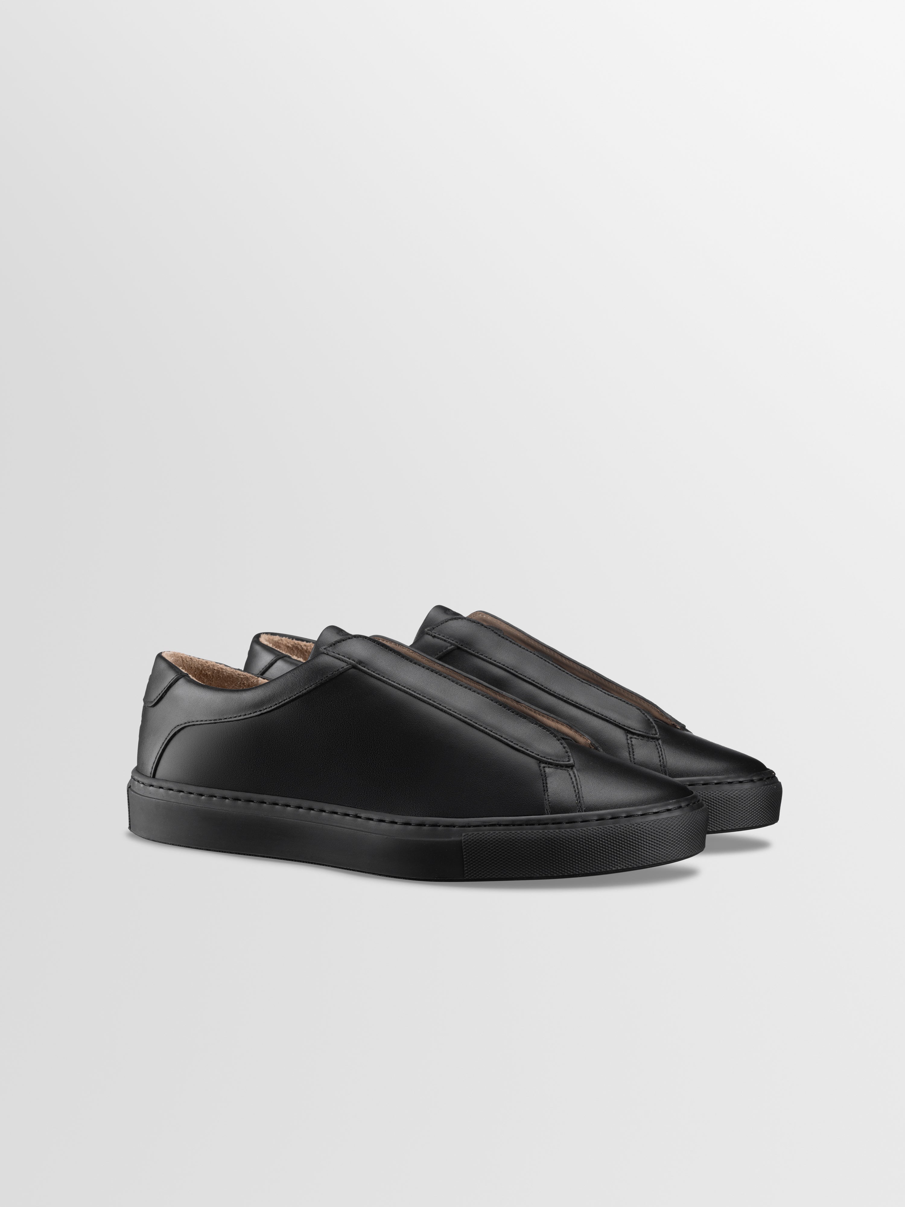 Men's Black Leather Low-top Sneaker | Capri X in Nero | Koio
