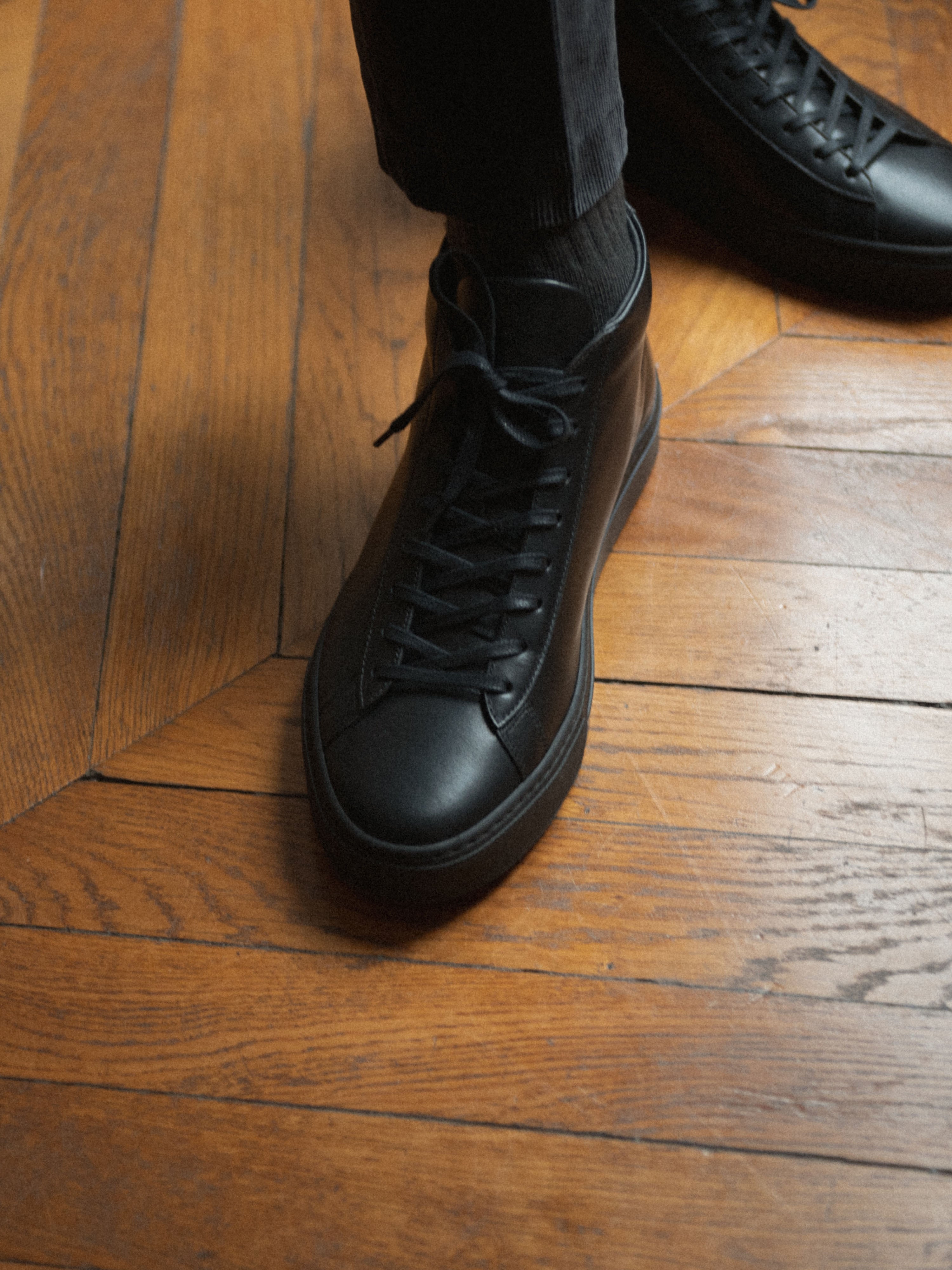 Capri Mid in Nero