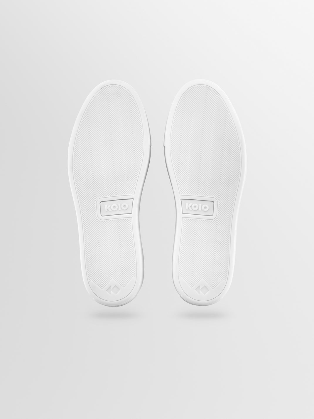Capri Leather Sneaker in Triple White Rose Anvil
