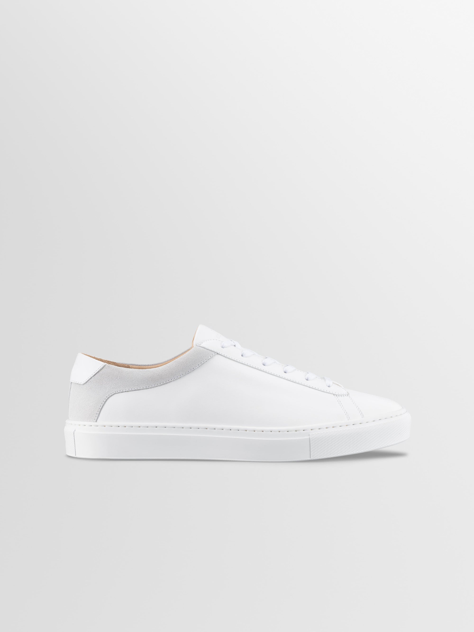 カプリーノcaprino LUXURY Back Lace【White】 カプリーノcaprino LUXURY Back Lace【White】