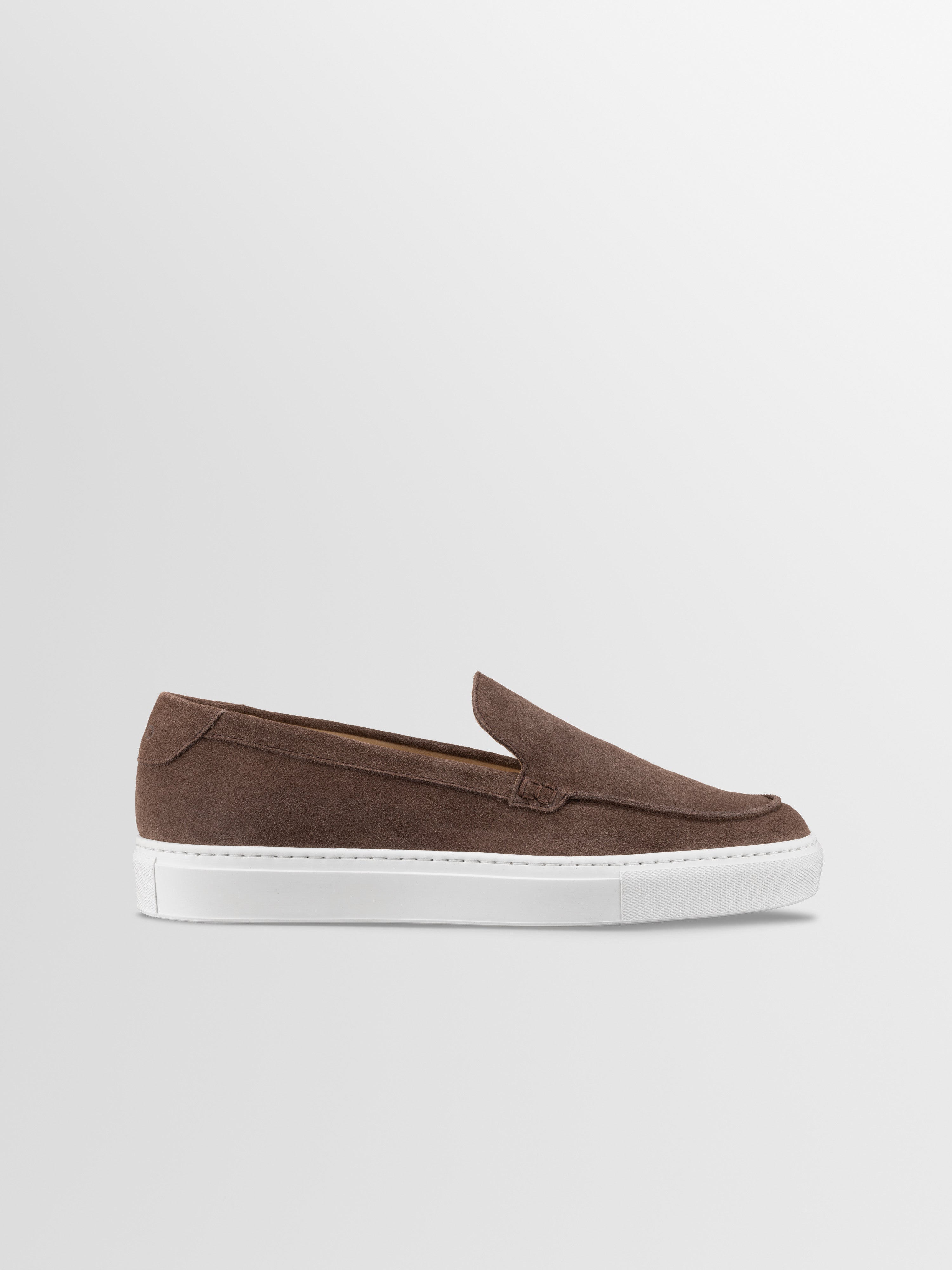 Lido in Walnut
