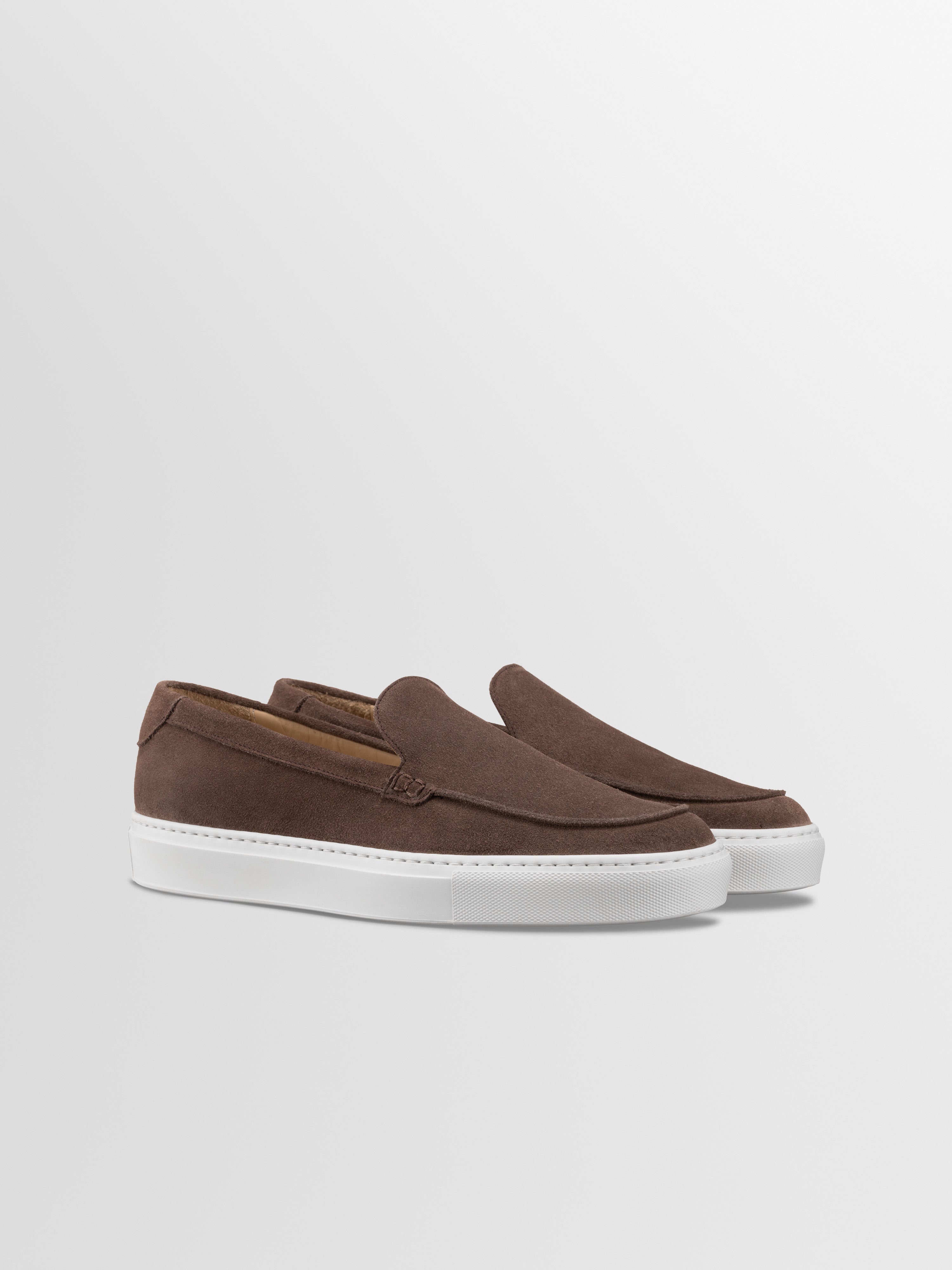 Lido in Walnut