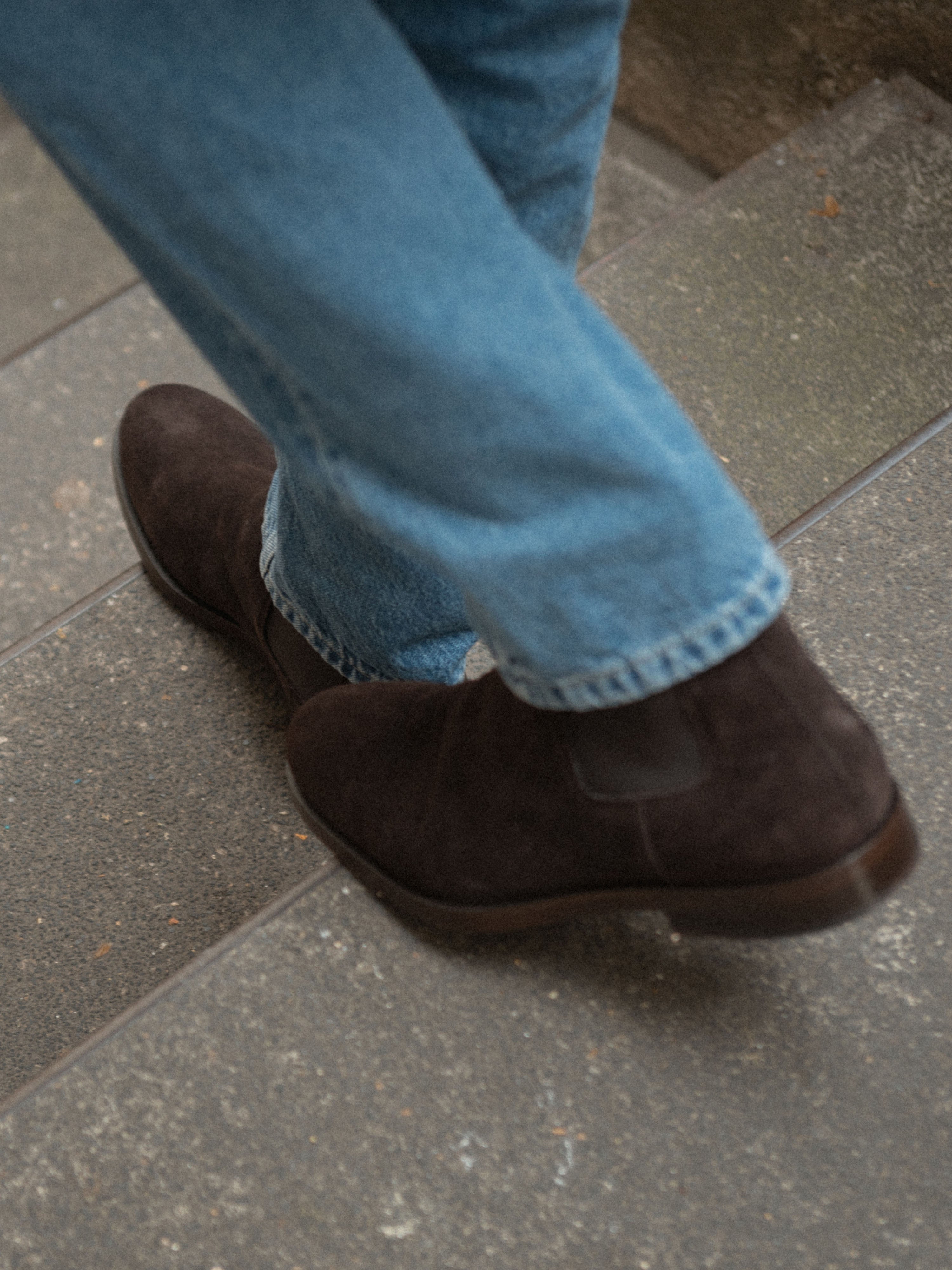 kooo　黒　36 Men's Dark Brown Suede Boot | Trento in Root | Koio