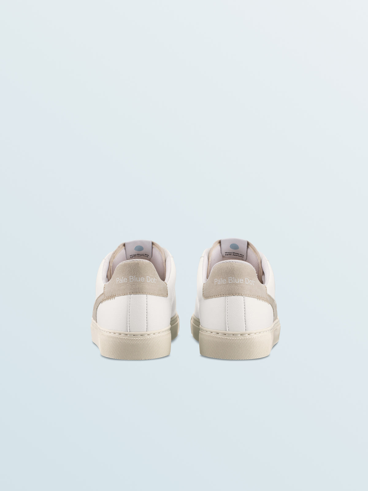 Vegan 01 in Wind