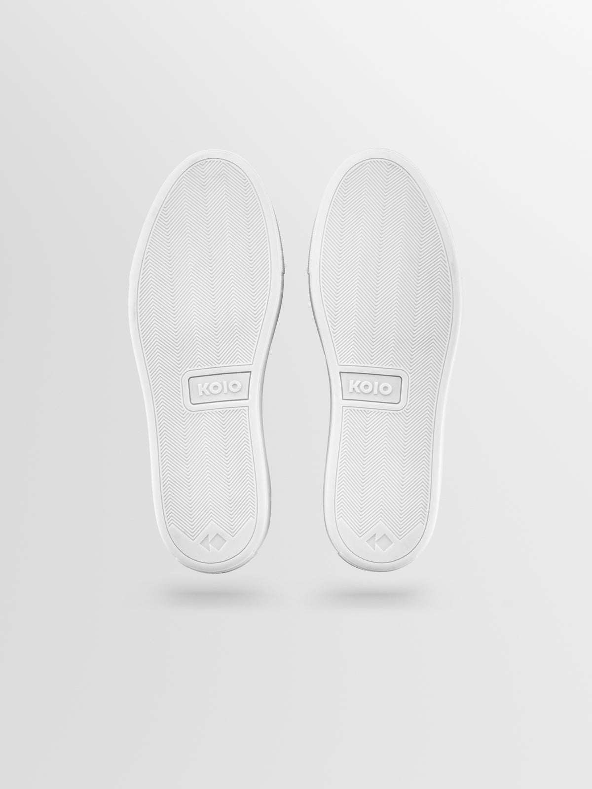 Capri Mid in Triple White