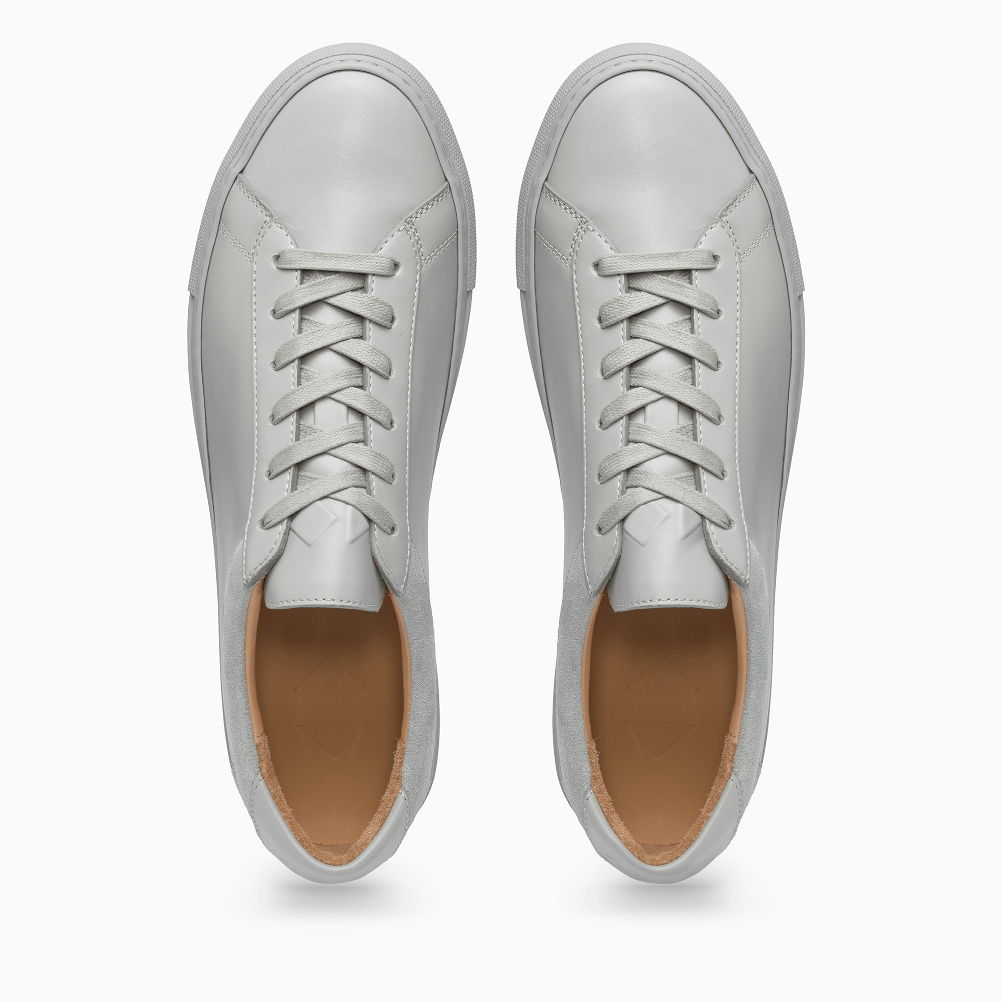 Men s Low Top Leather Sneaker in Grey Capri Perla KOIO