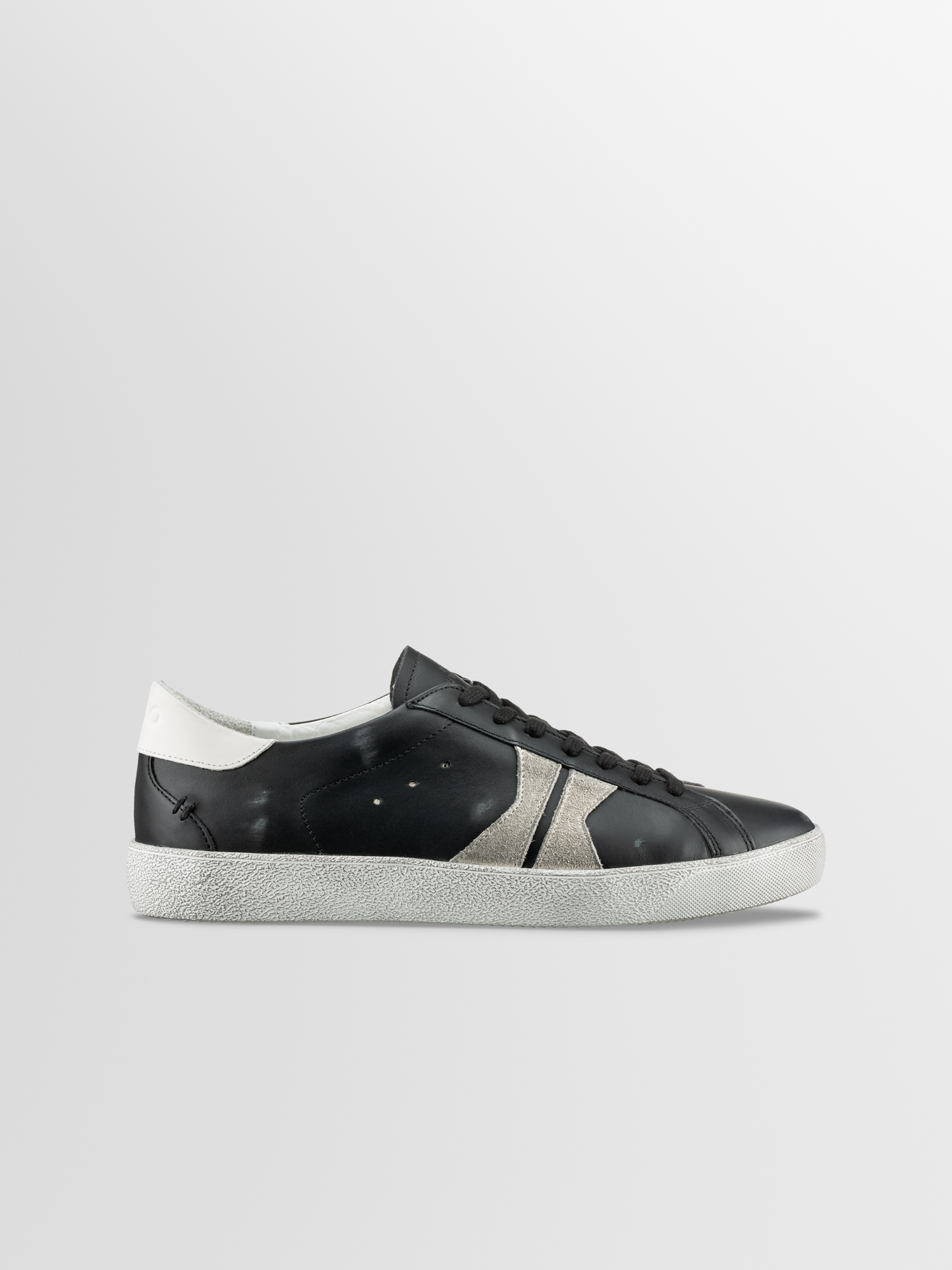 Men's Distressed Low-top Leather Sneakers, Fabro in Black Ice