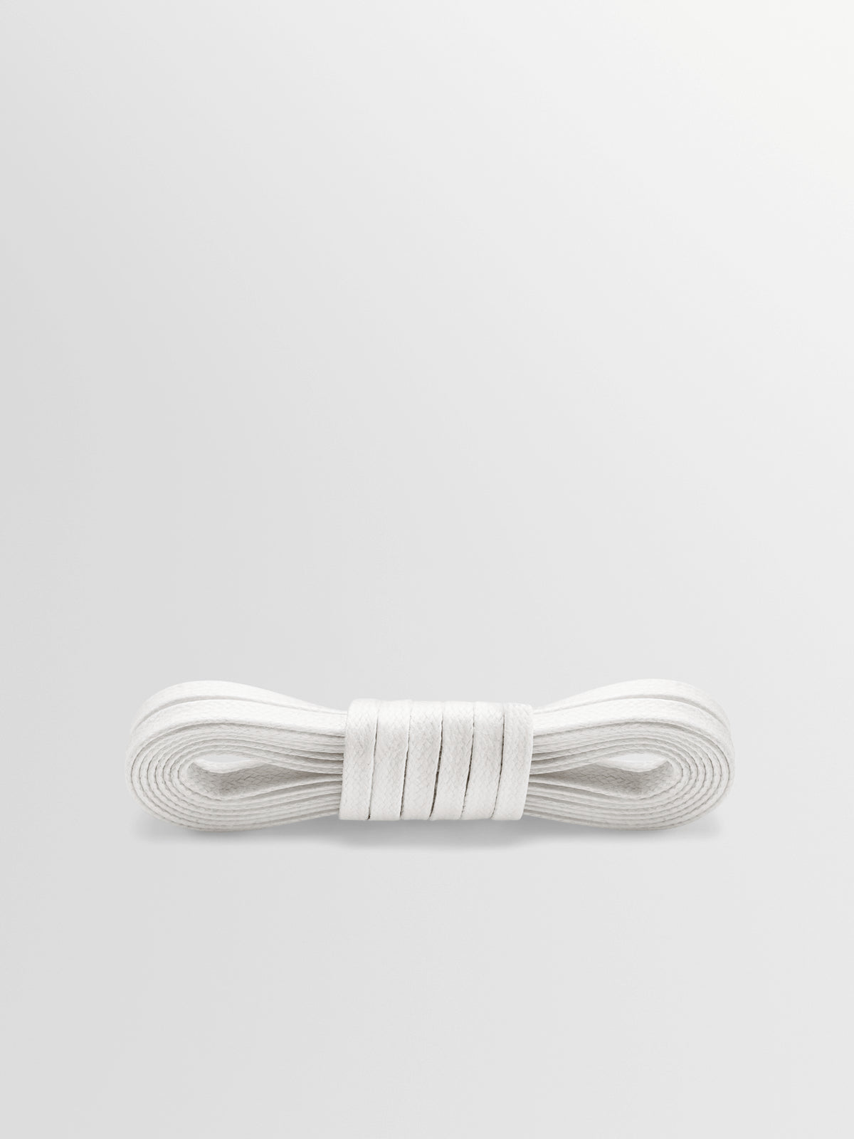 Court/Tivoli Laces in Chalk