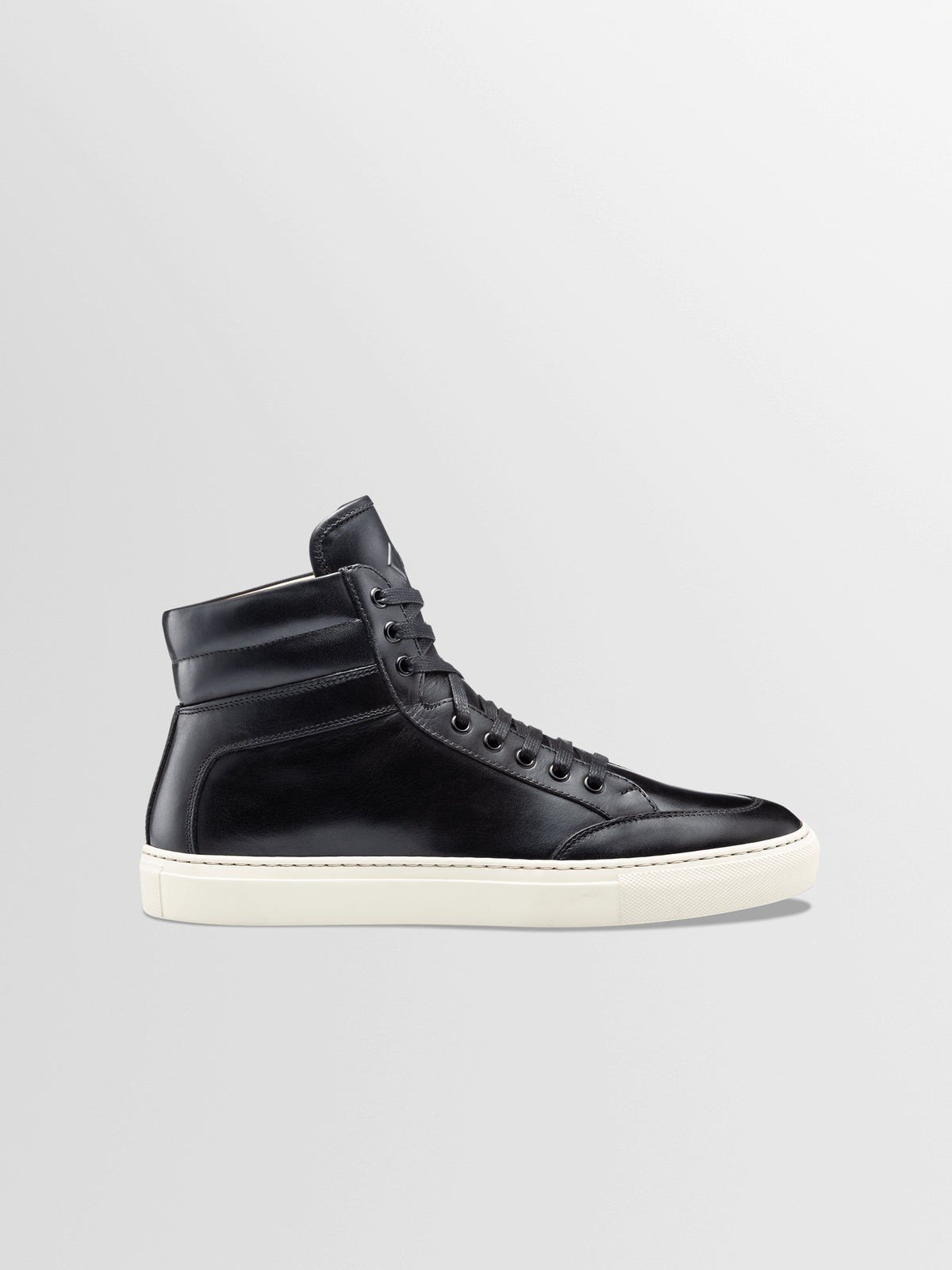 vidnesbyrd velgørenhed Ubrugelig Men's Black High Top Sneakers | Primo Onyx | KOIO