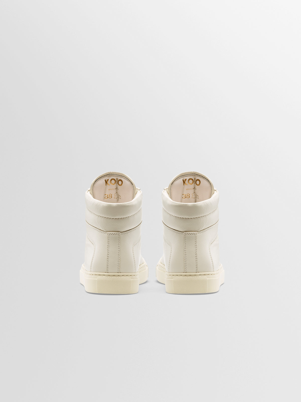 Primo in Antique White