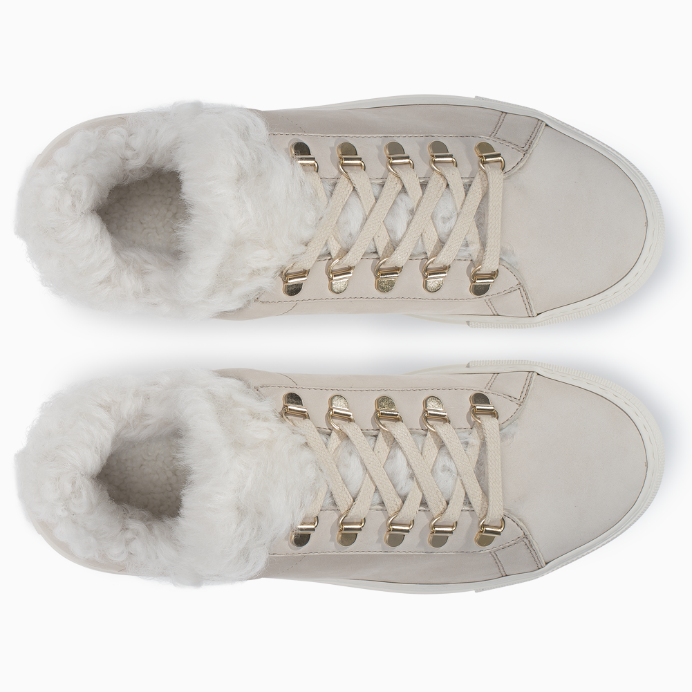 Gavia in Cloud Shearling
